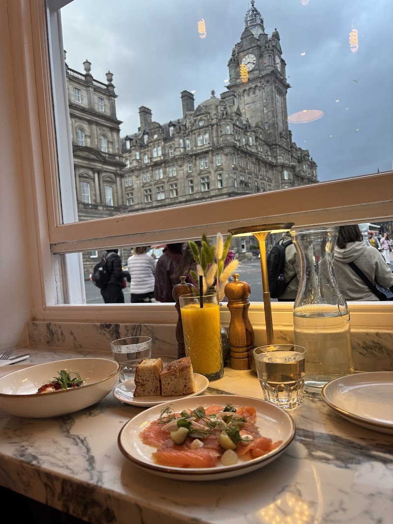 Society Bar & Kitchen